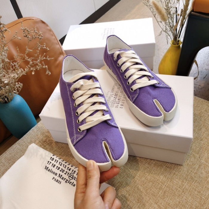 ma*s*n Ma*i*la tabi shoes