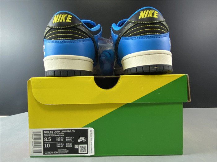 instant skateboard x nike dunk sb low cz5128-400