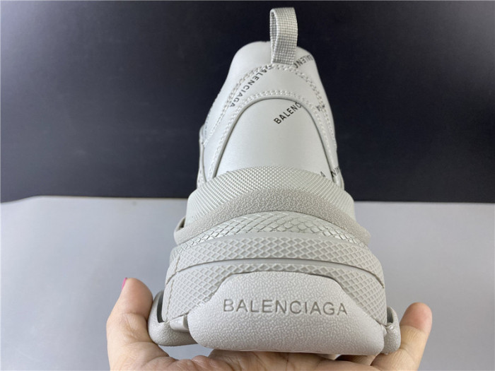 blcg sneaker triple.s.gomma grey black 536737 w2fa1 1210